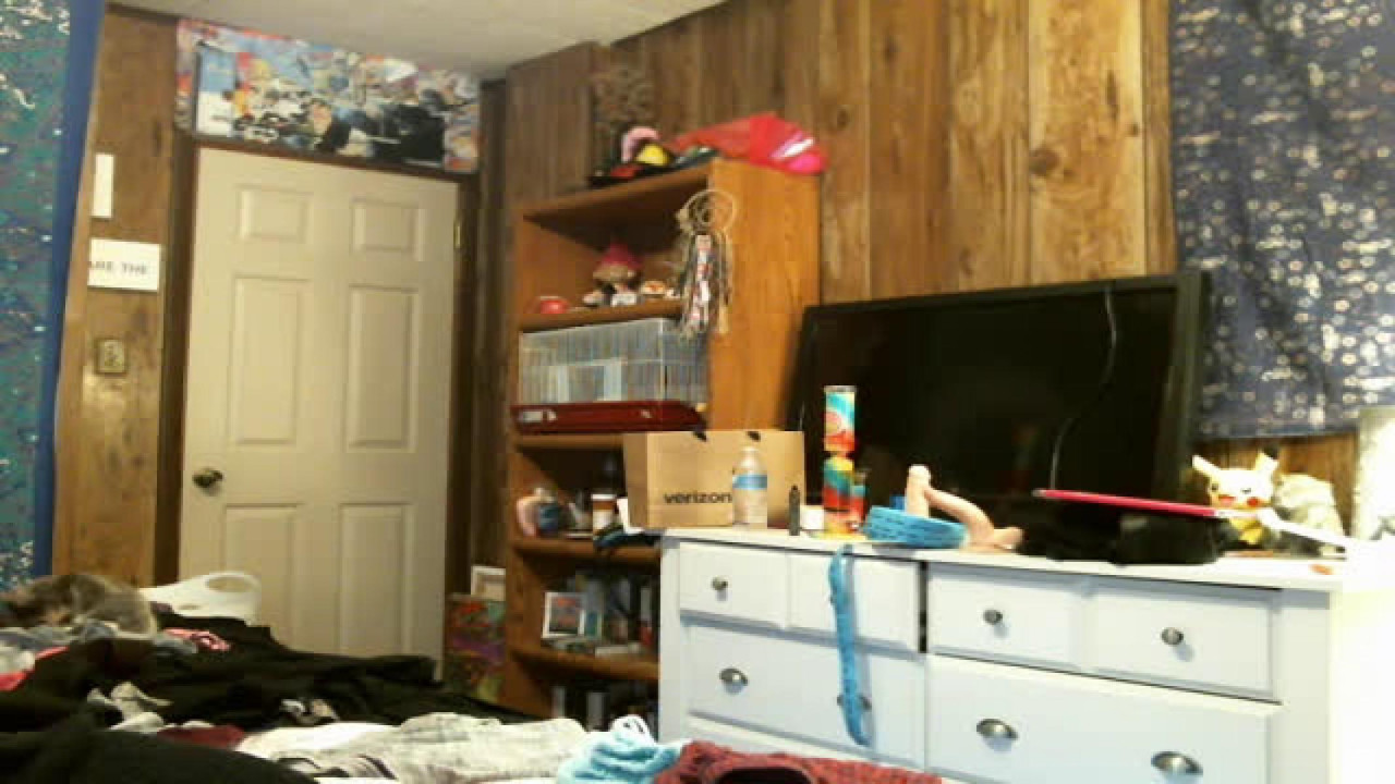 ElllaSky MyFreeCams [2017-10-26 00:37:40]