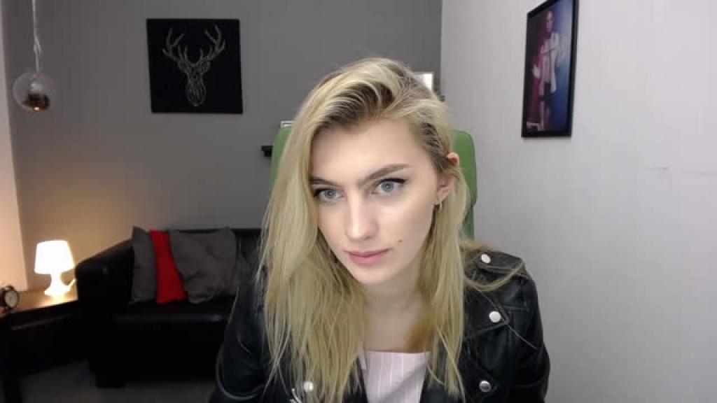 blondenadya