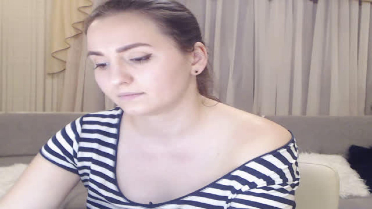 MikkaLove MyFreeCams [2017-10-29 13:26:27]