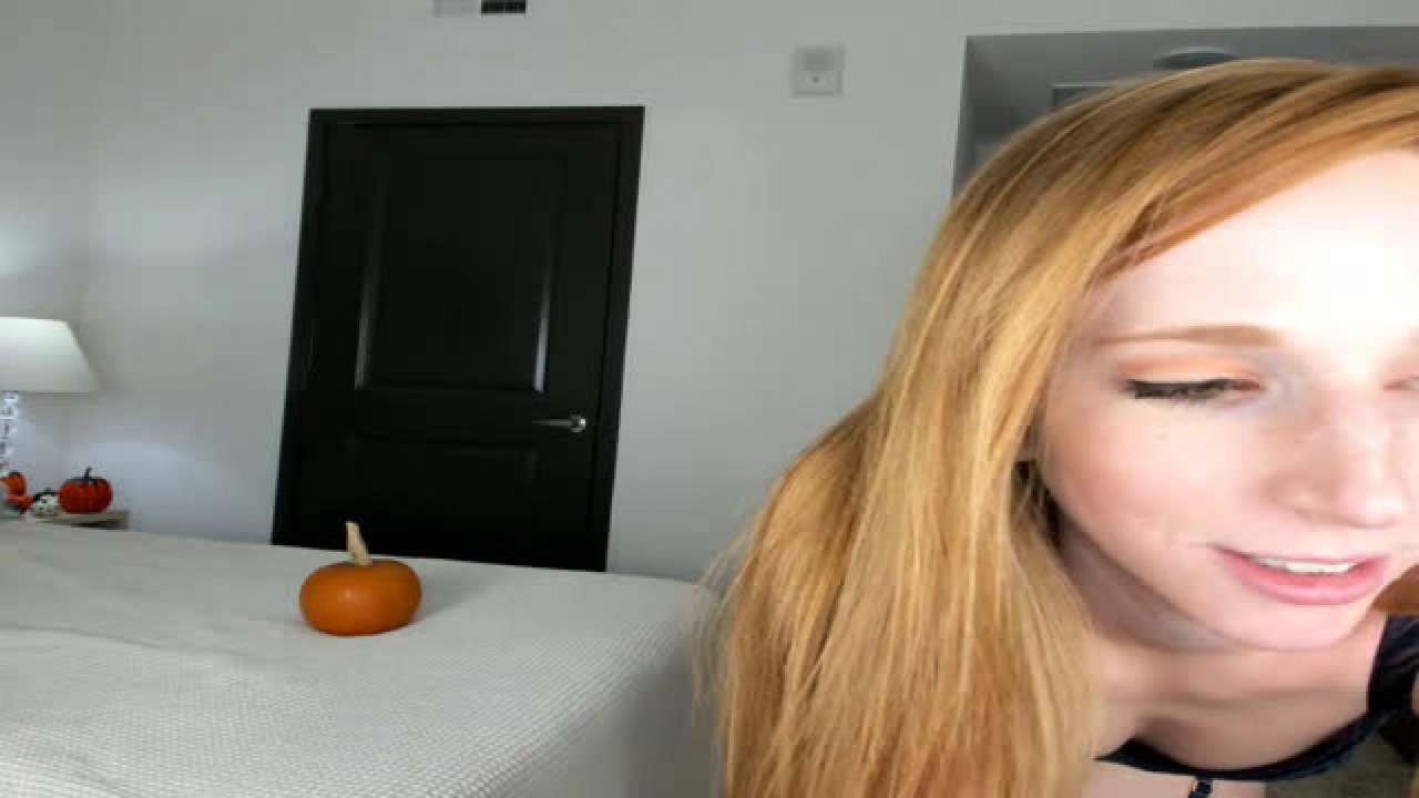 RubyL3on MyFreeCams [2017-10-19 06:52:09]