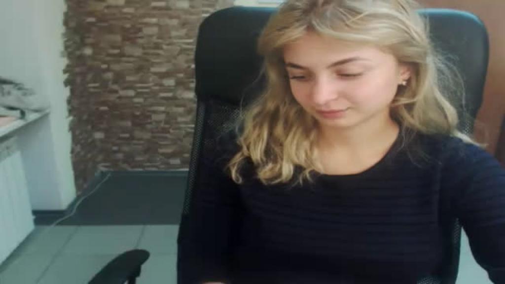 HornyDevis_ [2019-10-02 17:26:06]