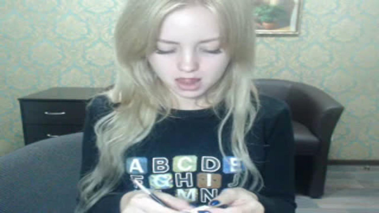RosemaryHuge MyFreeCams [2017-10-01 10:41:09]