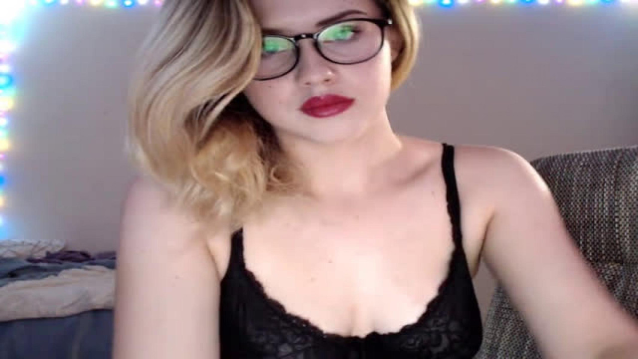 Audrey_Adams MyFreeCams [2017-09-30 06:34:59]