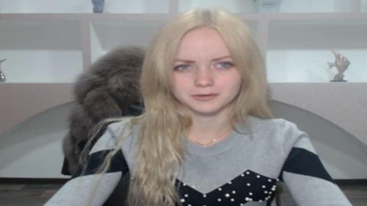 RosemaryHuge MyFreeCams [2017-10-02 08:37:15]