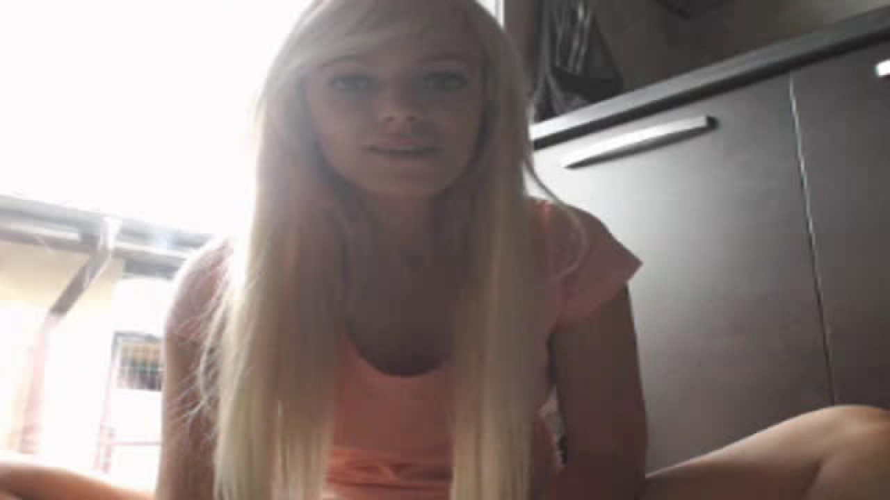 awesomeblonde MyFreeCams [2018-05-11 08:50:23]