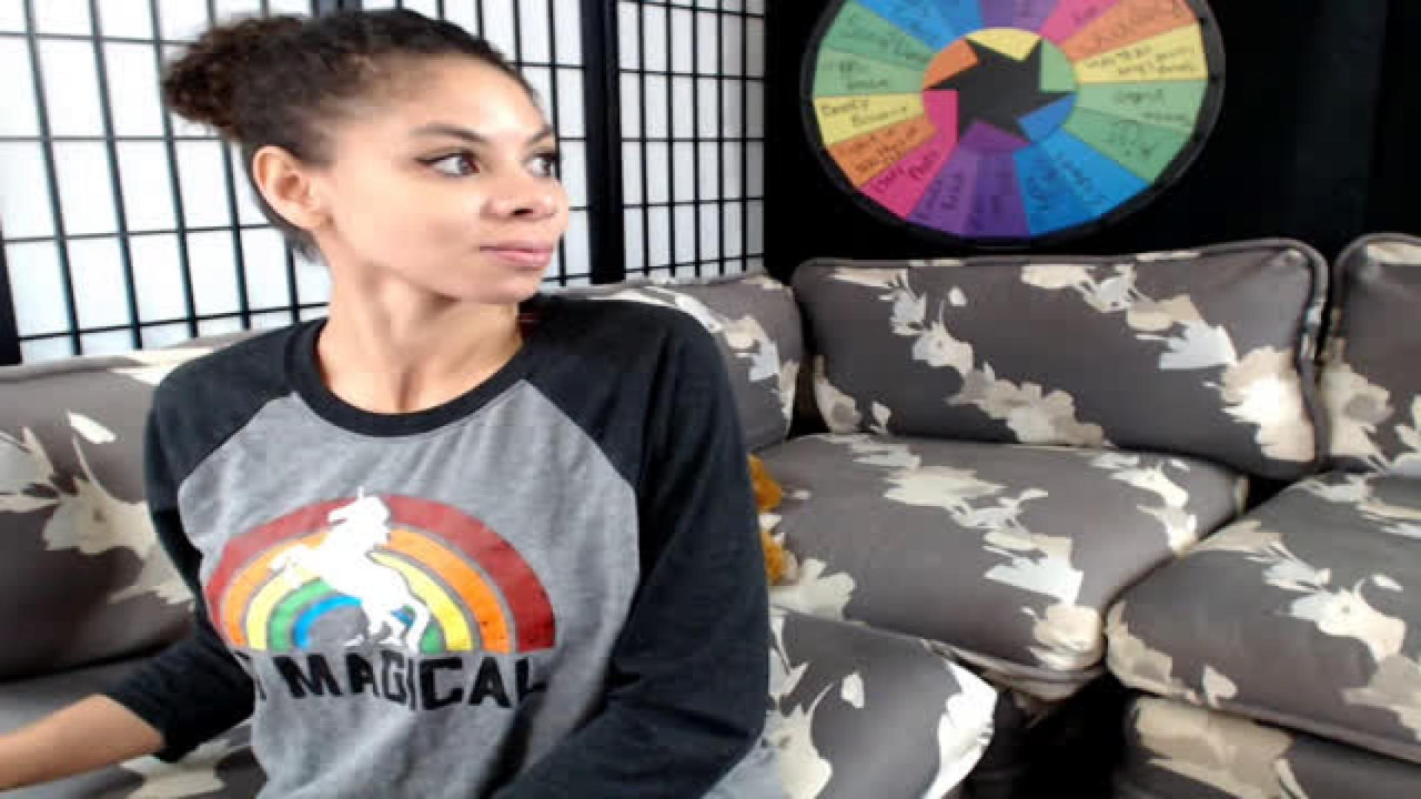 UnicornFantaC MyFreeCams [2017-11-10 17:36:25]