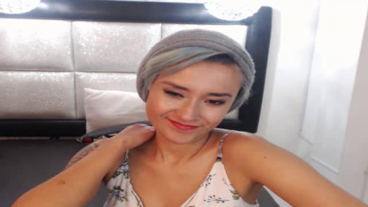 AmyLittleFox [2017-11-23 06:26:52]