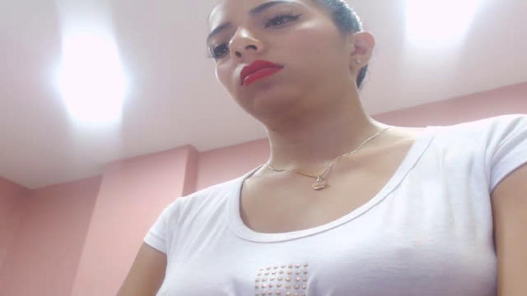 manelykwhite