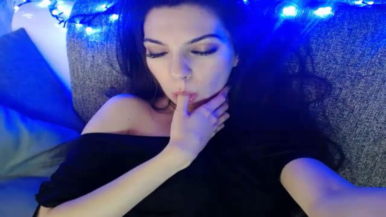 Little_Lili MyFreeCams [2018-01-16 01:00:38]