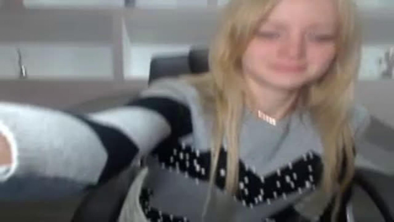 RosemaryHuge MyFreeCams [2017-10-11 09:35:24]