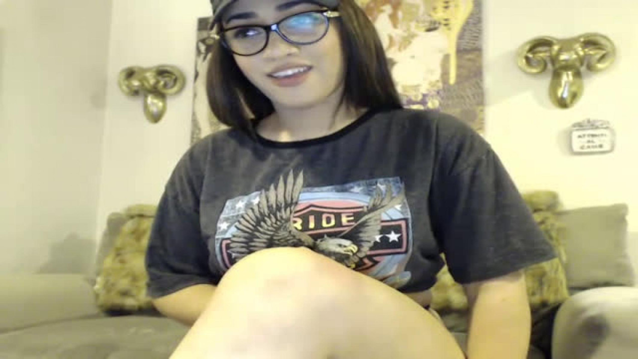 RosLebeau MyFreeCams [2017-11-16 04:41:02]