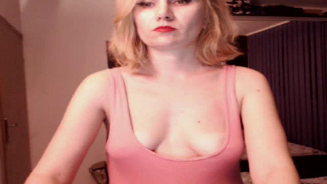 mistress_ava