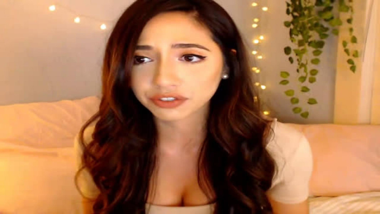 RobinMae MyFreeCams [2018-01-17 04:18:24]
