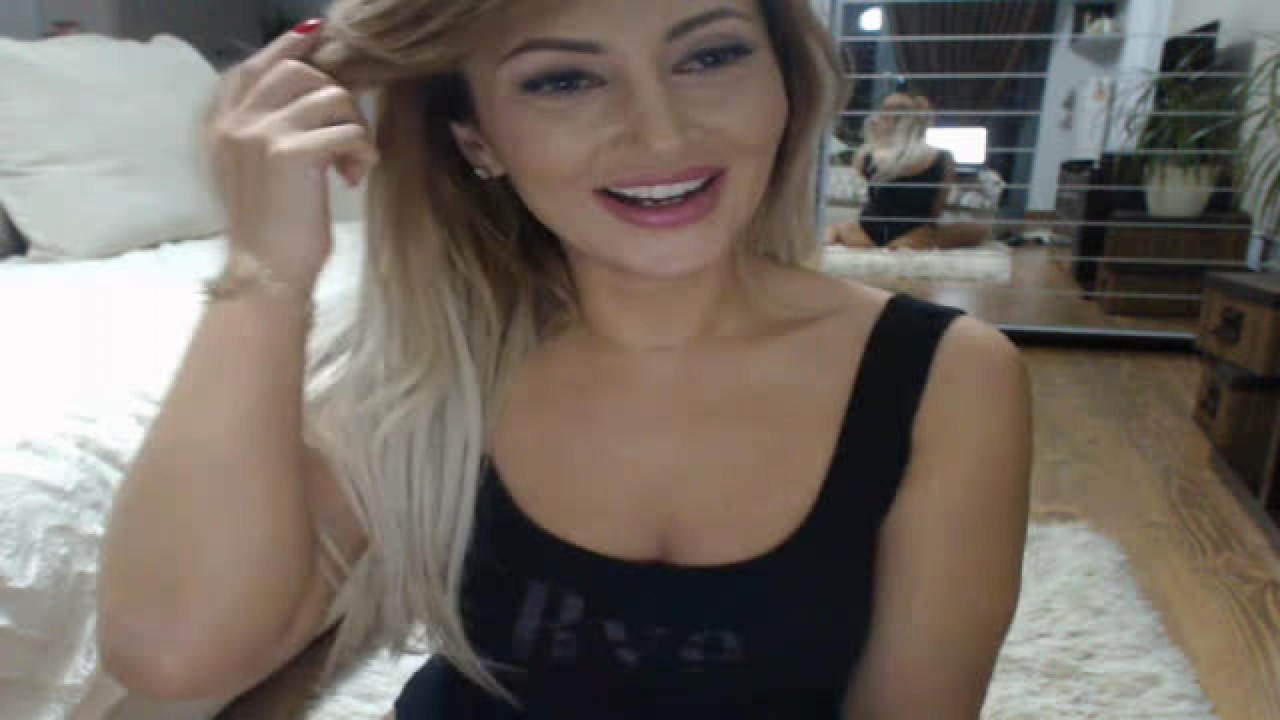 Vannillaxx MyFreeCams [2017-09-27 02:22:45]