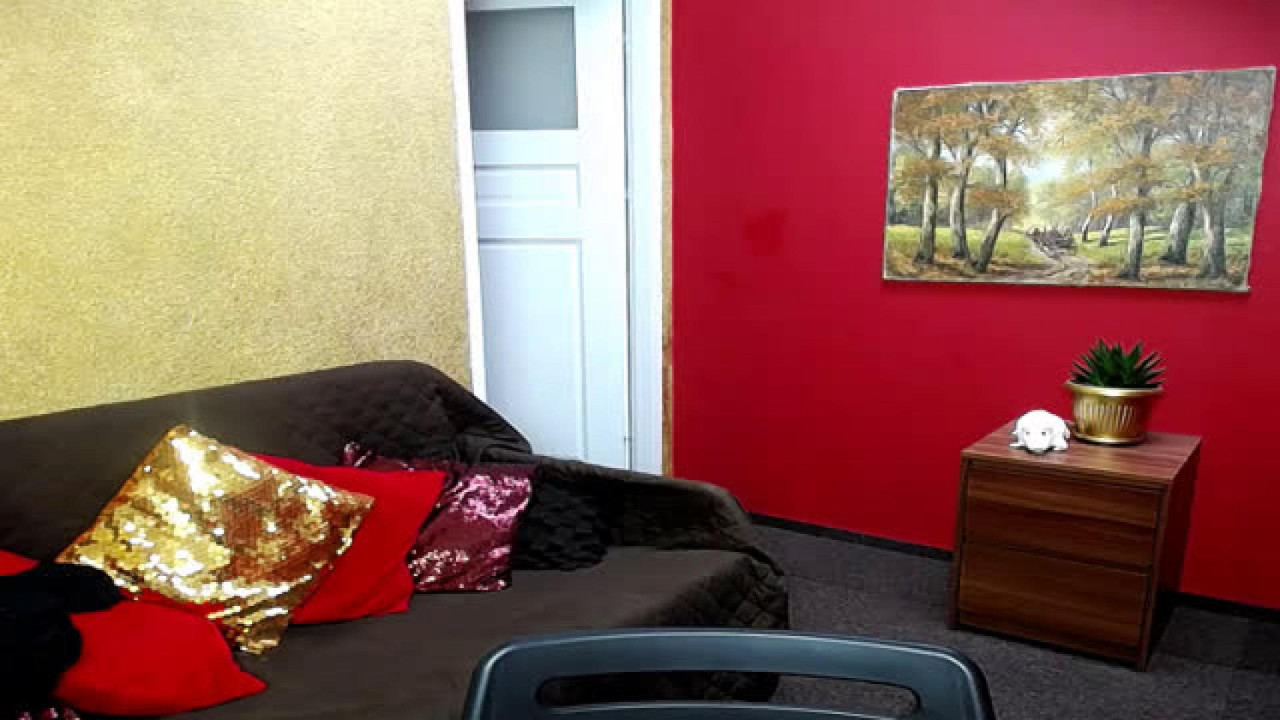 LovelyyLena MyFreeCams [2018-05-16 14:35:25]