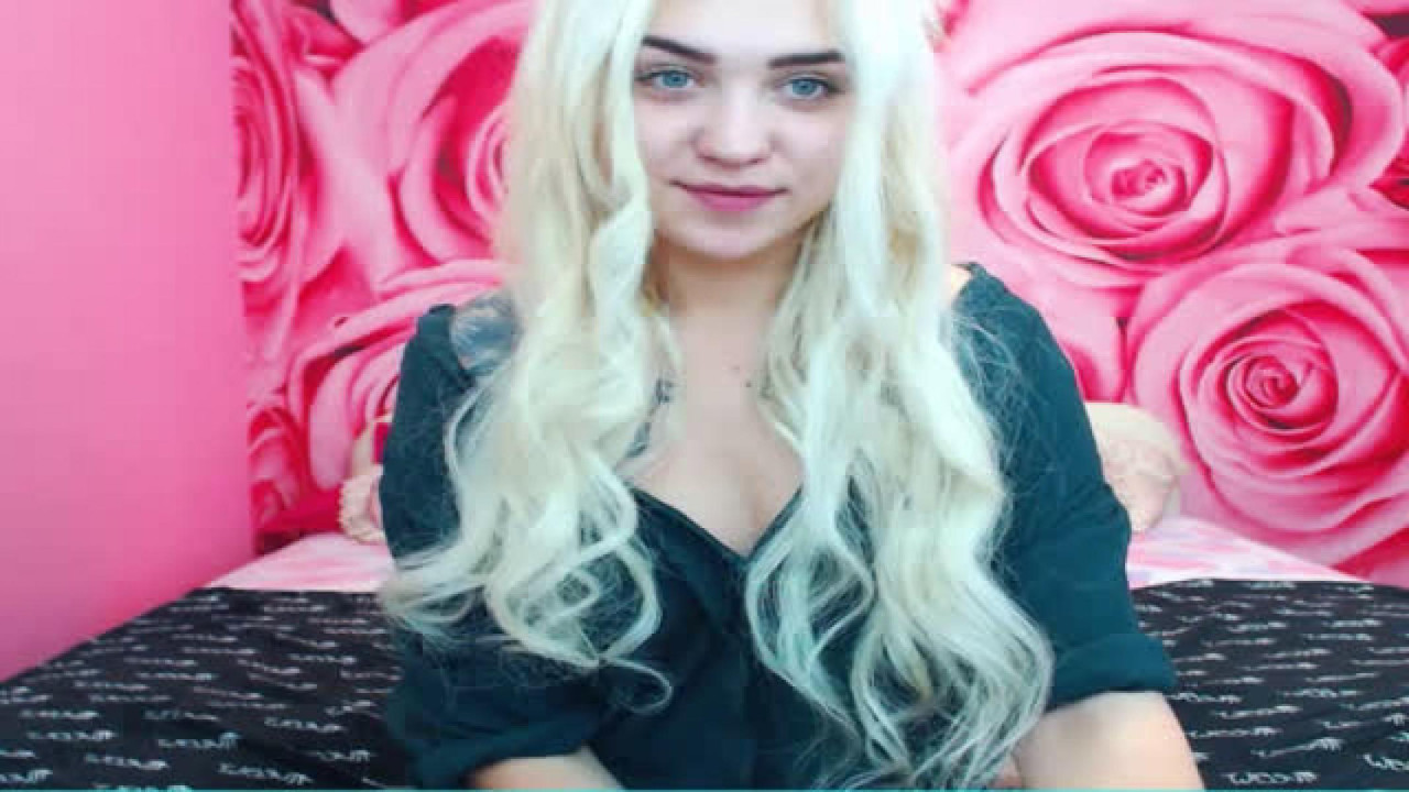LunaJaz MyFreeCams [2018-05-13 00:16:53]