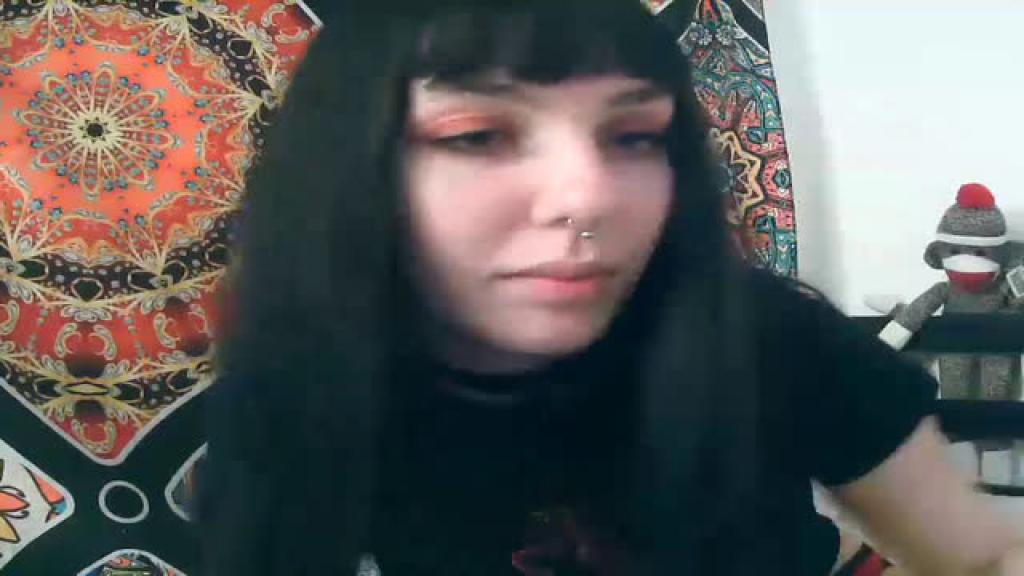 Emokitty1 [2019-06-25 02:51:10]