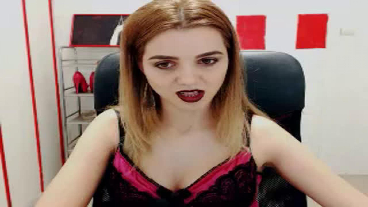 ArianaDomina MyFreeCams [2018-04-19 10:15:58]