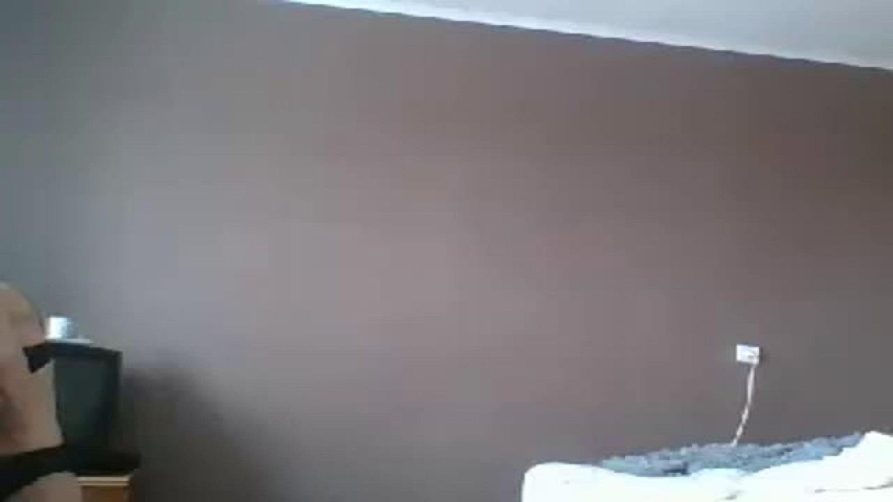 jenny_have_carrot