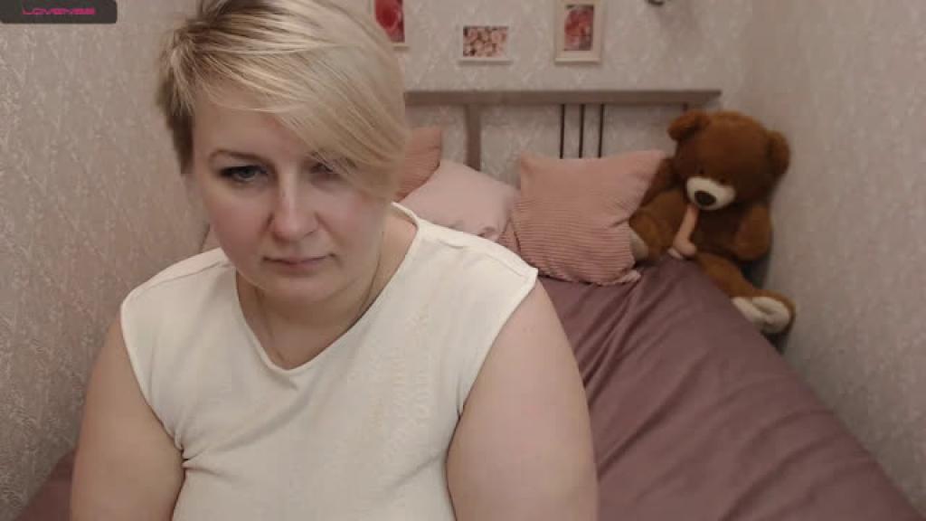 cute_hanna_bbw