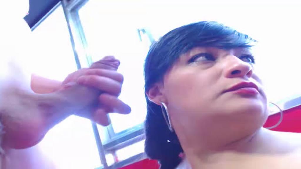 bigbuttangel [2019-05-26 19:02:27]