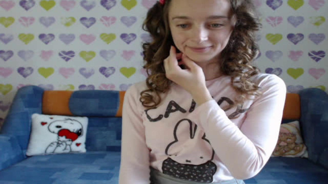 ShySchoolG1rl MyFreeCams [2018-05-03 04:15:48]