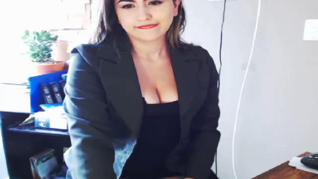 Serenawhite_ [2019-06-07 17:46:11]