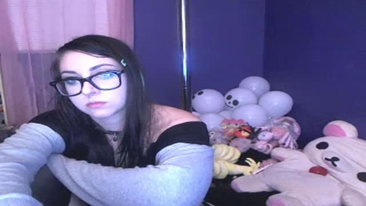 Lunackitsuen MyFreeCams [2017-11-05 08:42:30]