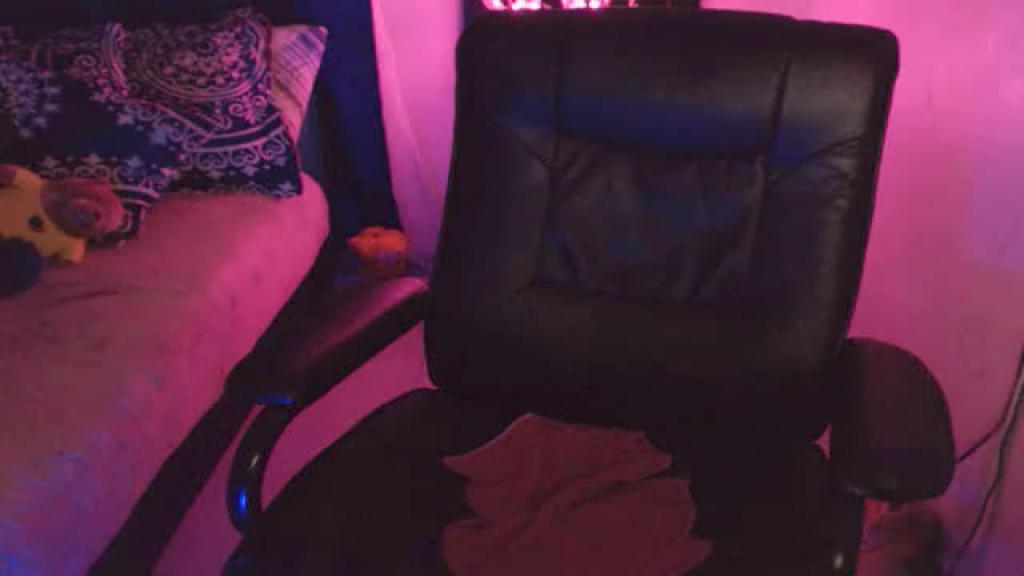 Latina_69 [2019-10-03 23:50:26]