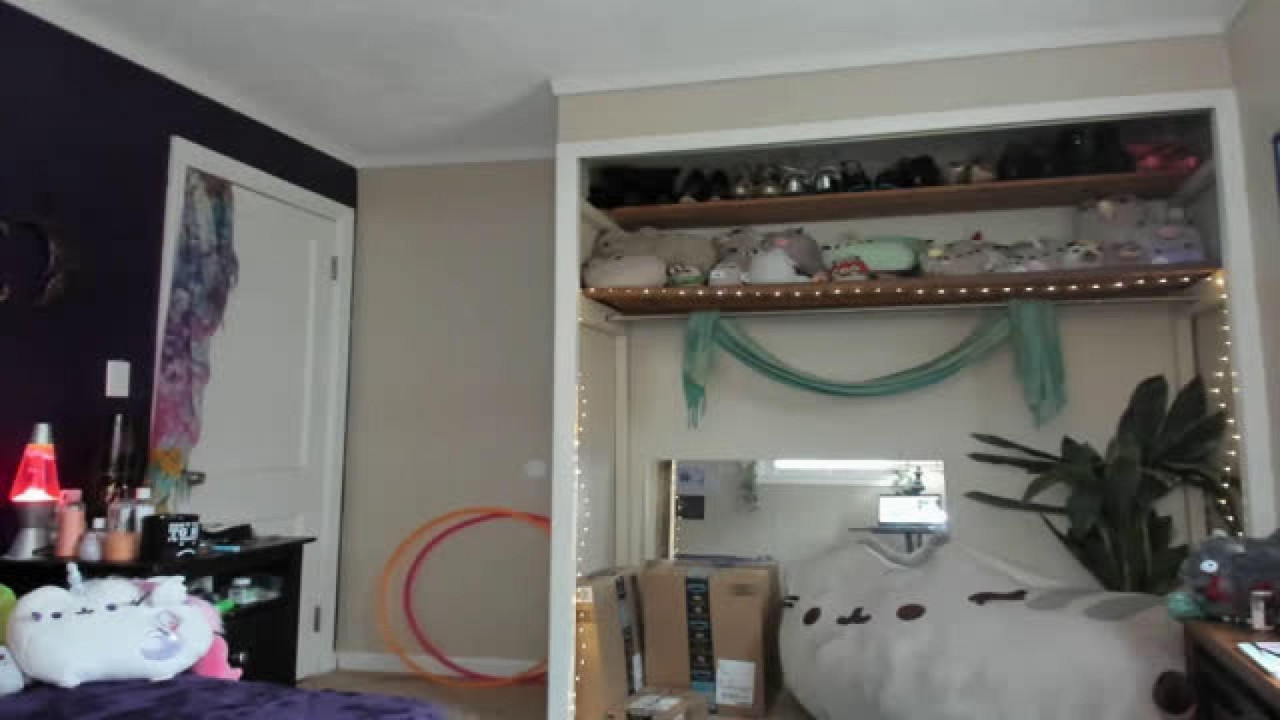 MollySimons MyFreeCams [2018-04-24 15:45:48]