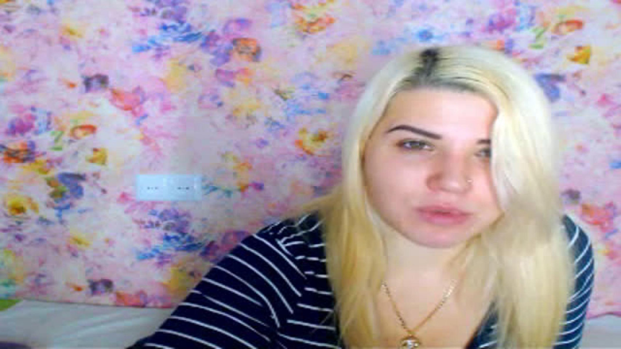 RoseDeneuve MyFreeCams [2017-11-06 15:22:36]