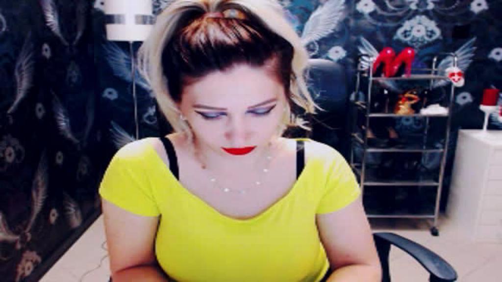 CelineFemDom [2019-05-28 12:38:25]