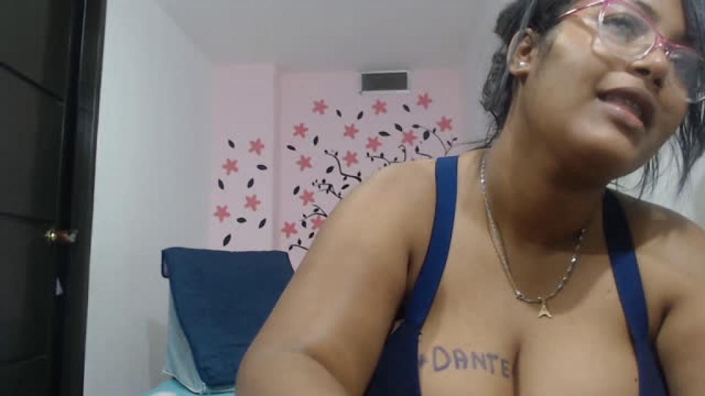 mia_brown_9 [2019-12-27 09:27:35]