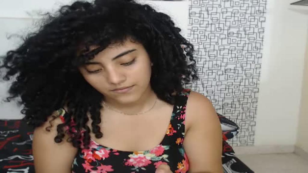 EmelySweettx [2019-12-28 17:15:35]