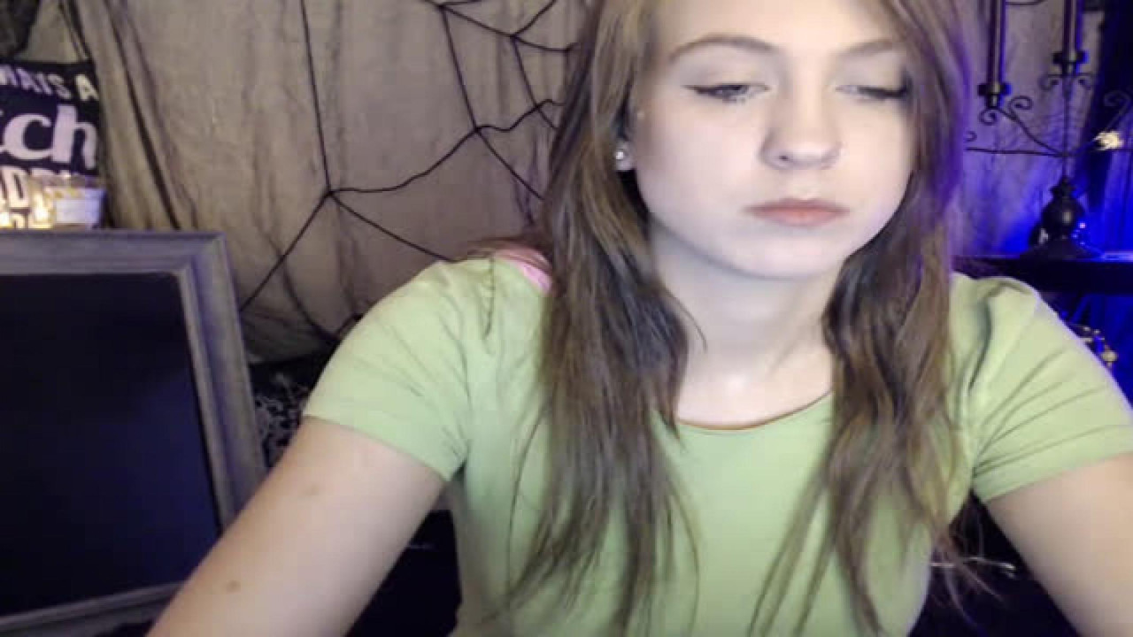LouiseJoy MyFreeCams [2017-11-01 00:25:24]