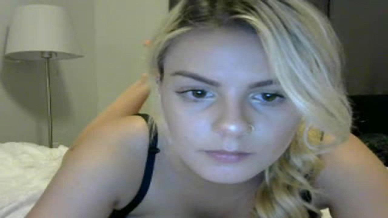 MarissaVee MyFreeCams [2017-11-01 00:40:24]