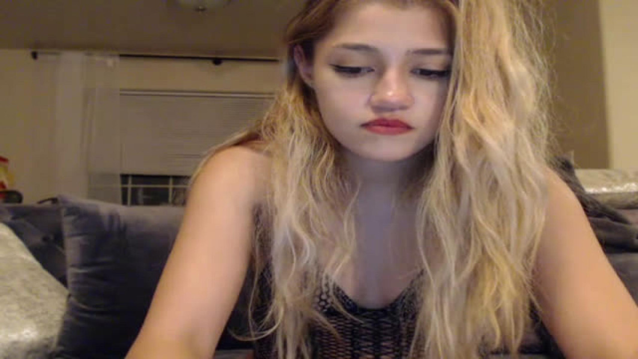 Babygirl_97 MyFreeCams [2017-10-30 10:31:38]