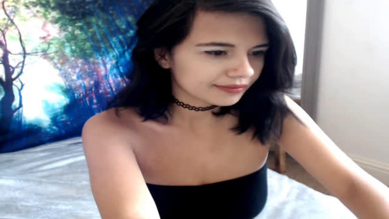 MayaMae_x MyFreeCams [2018-05-18 21:40:13]