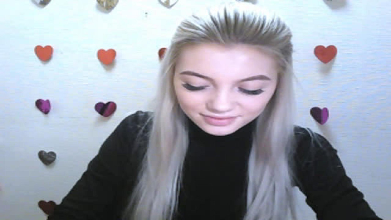 Oliiii_Cute MyFreeCams [2018-04-18 11:41:51]