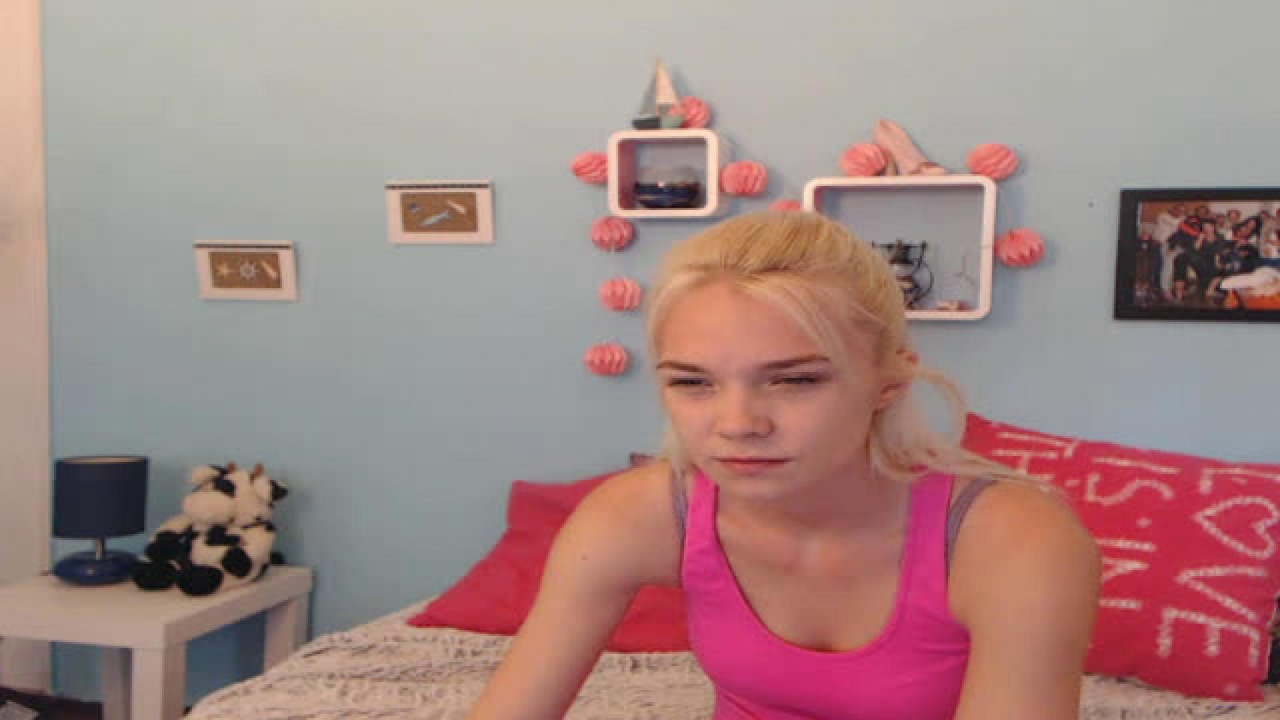 HappyAnna MyFreeCams [2018-04-25 06:00:14]