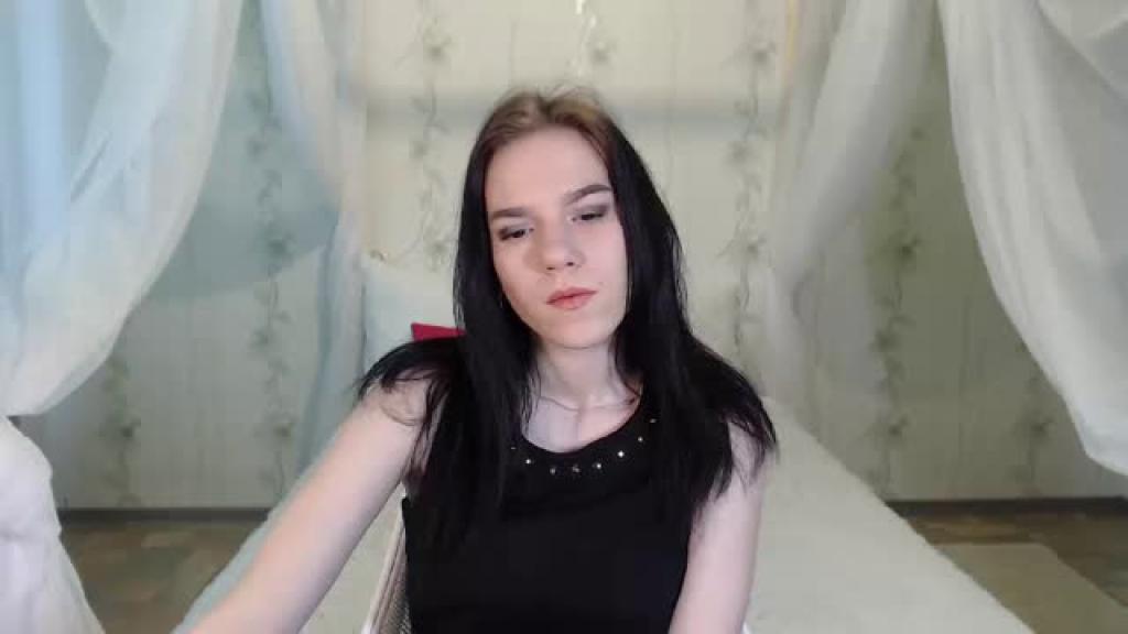 emilybrunette1 [2020-04-08 09:50:44]