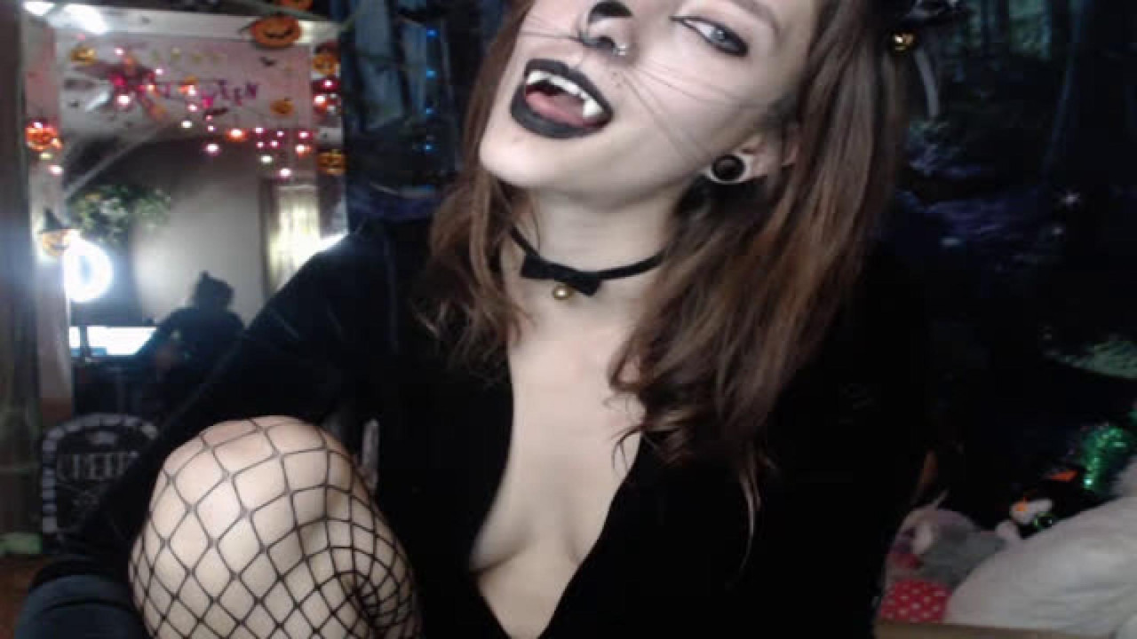 MollyMeowz MFC [2017-10-22 05:15:13]