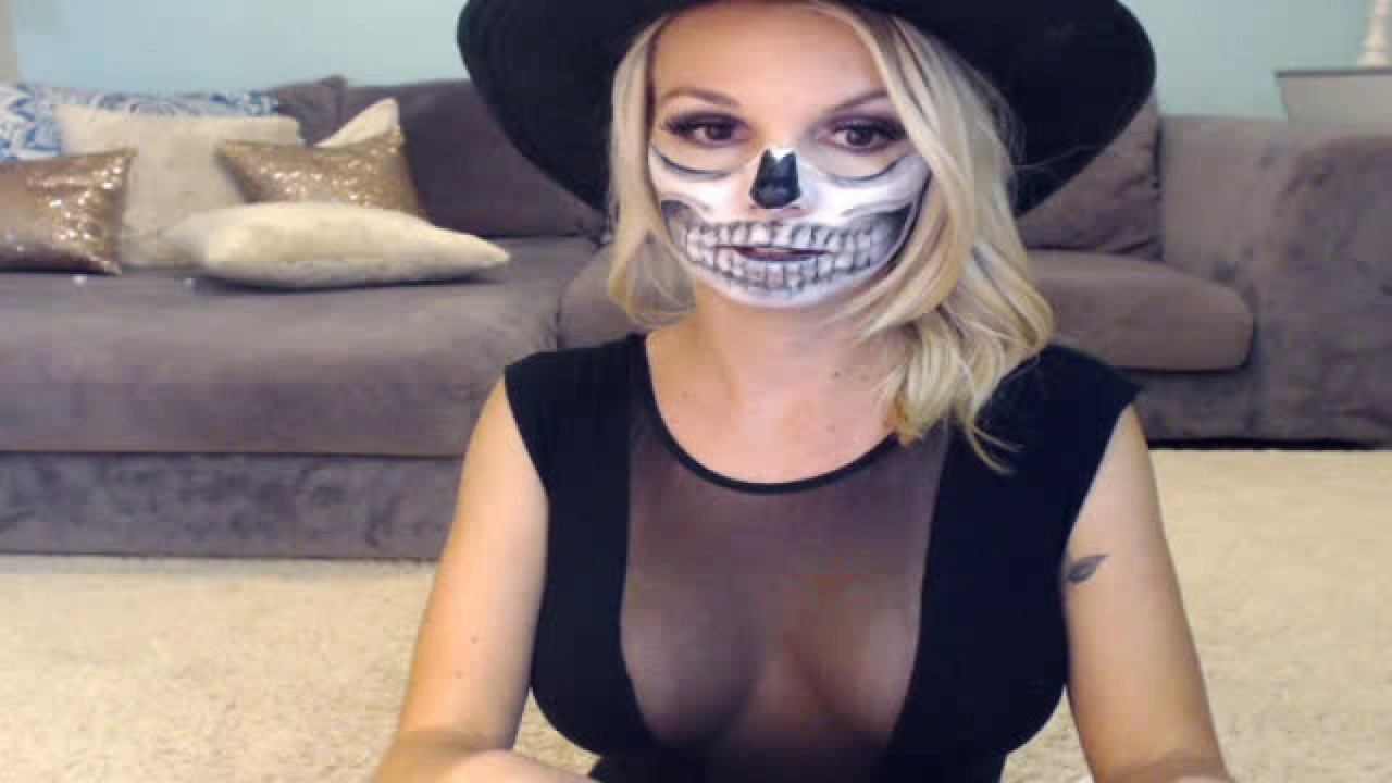 Emmalee_ MyFreeCams [2017-10-15 05:01:53]