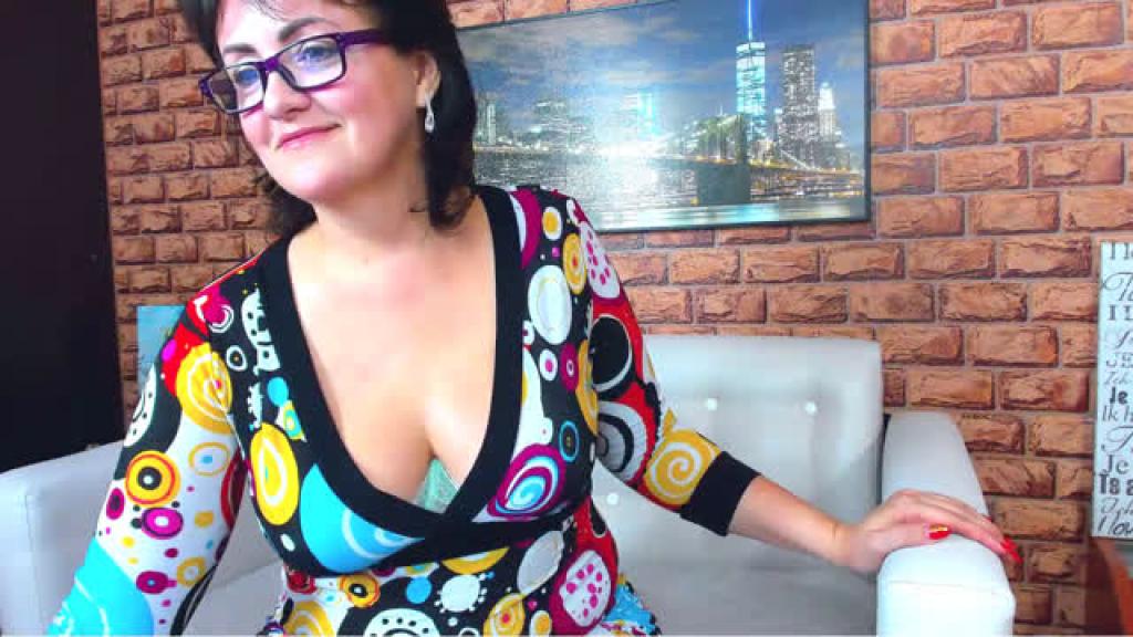 verycutecurvy