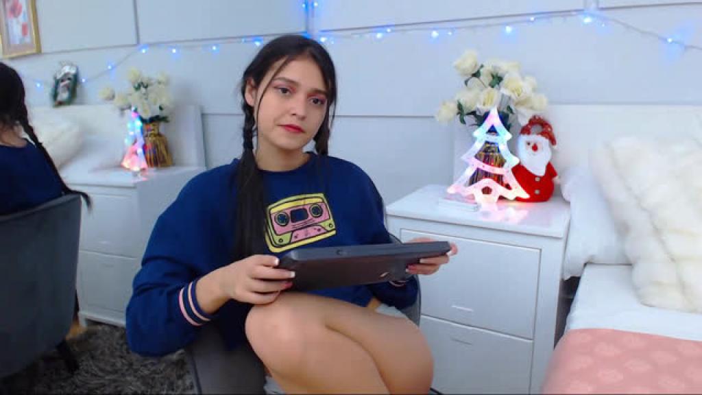 MaryanMoore [2019-12-19 03:25:27]