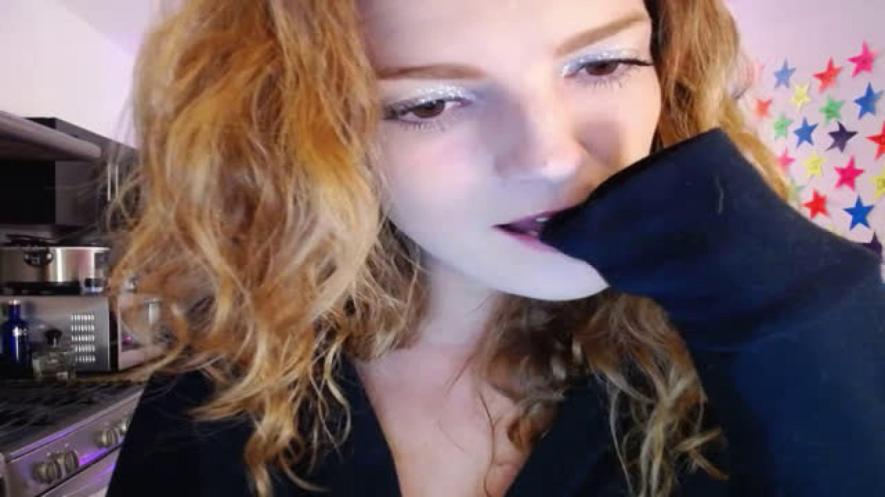 GingerMFC MyFreeCams [2017-10-28 04:01:49]