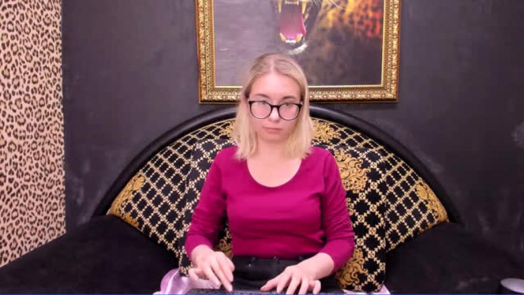 KiraBarbie [2019-09-27 06:54:00]