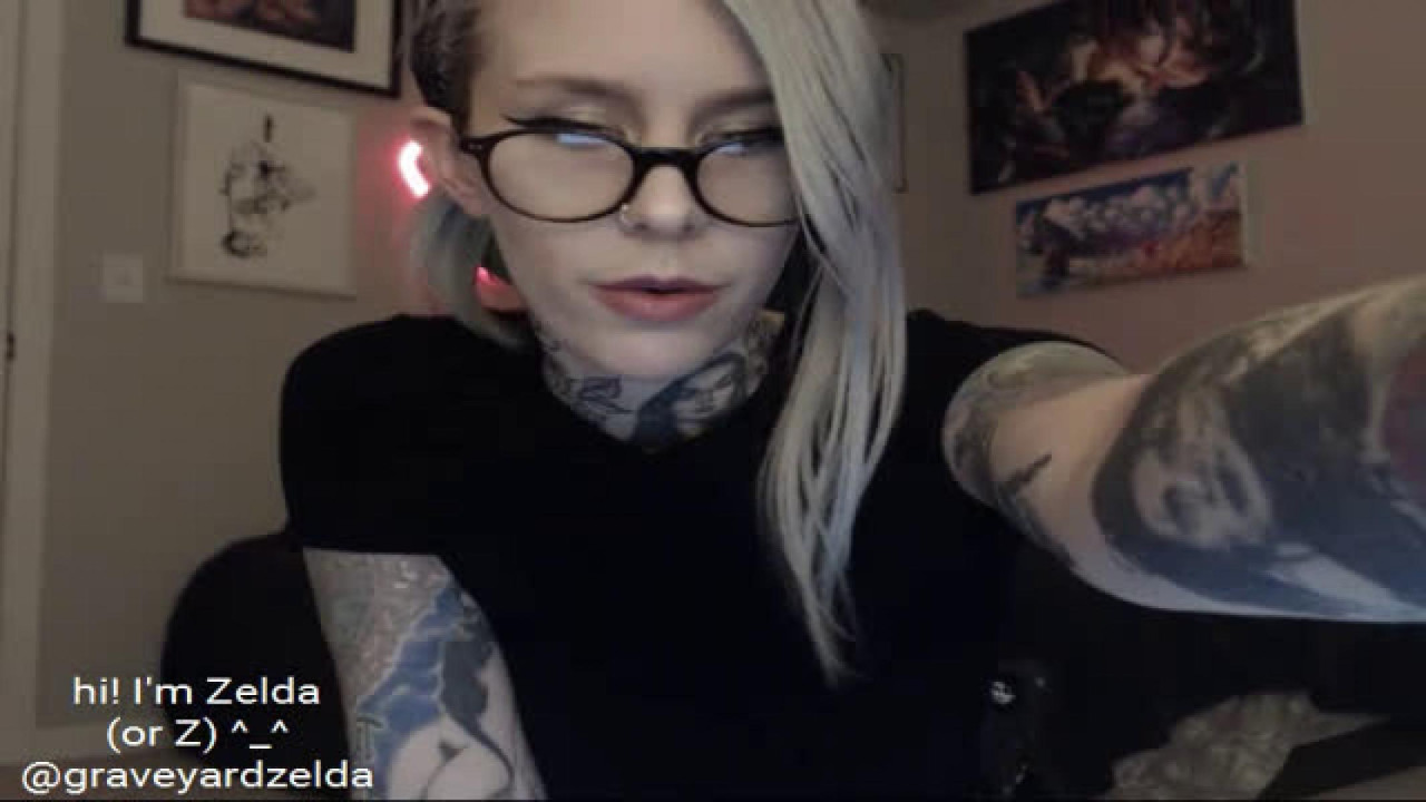 GraveyardGirl MyFreeCams [2017-10-21 02:05:42]