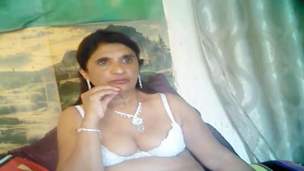 IndianMilf1 [2019-09-30 03:42:51]