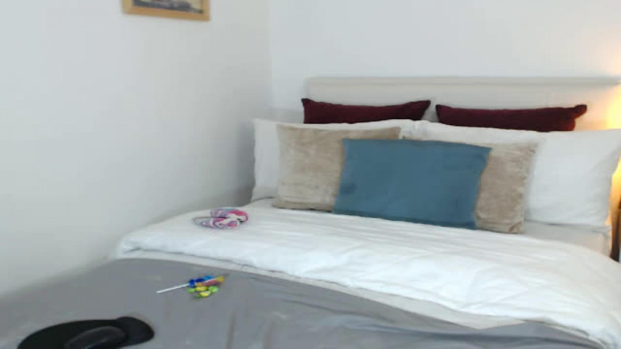 VioletaMorgan MyFreeCams [2018-05-24 07:56:13]